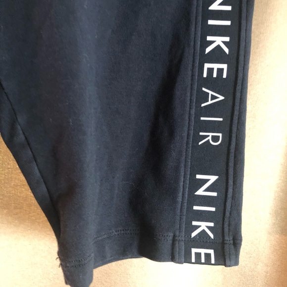 Nike Air Athletic Workout Shorts - Picture 3 of 10